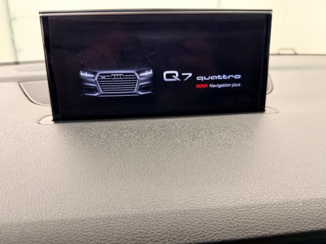 Used 2018 Audi Q7 2.0T Premium Plus w/ Premium Plus Package AWD/4WD image 35
