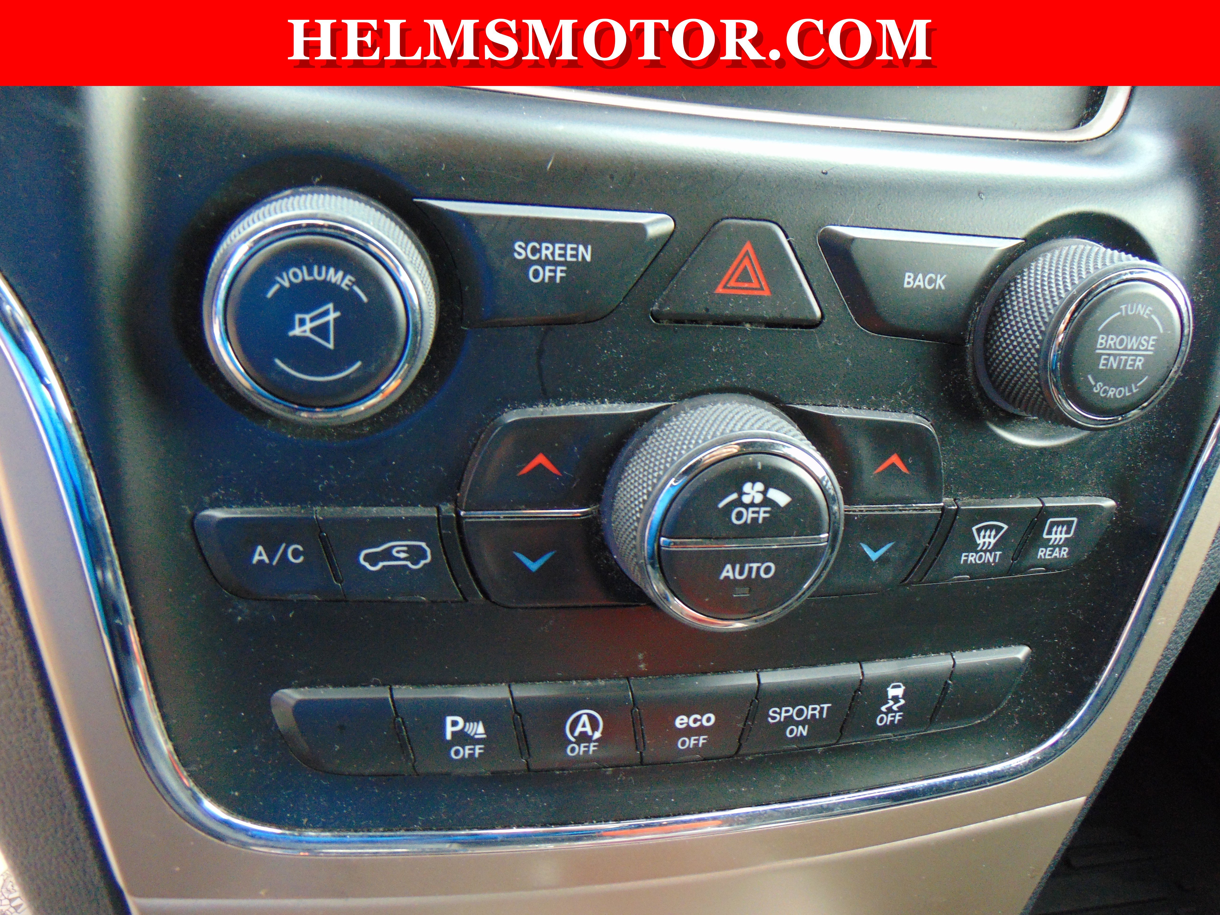 Certified 2017 Jeep Grand Cherokee Laredo w/ Quick Order Package 2BE image 26