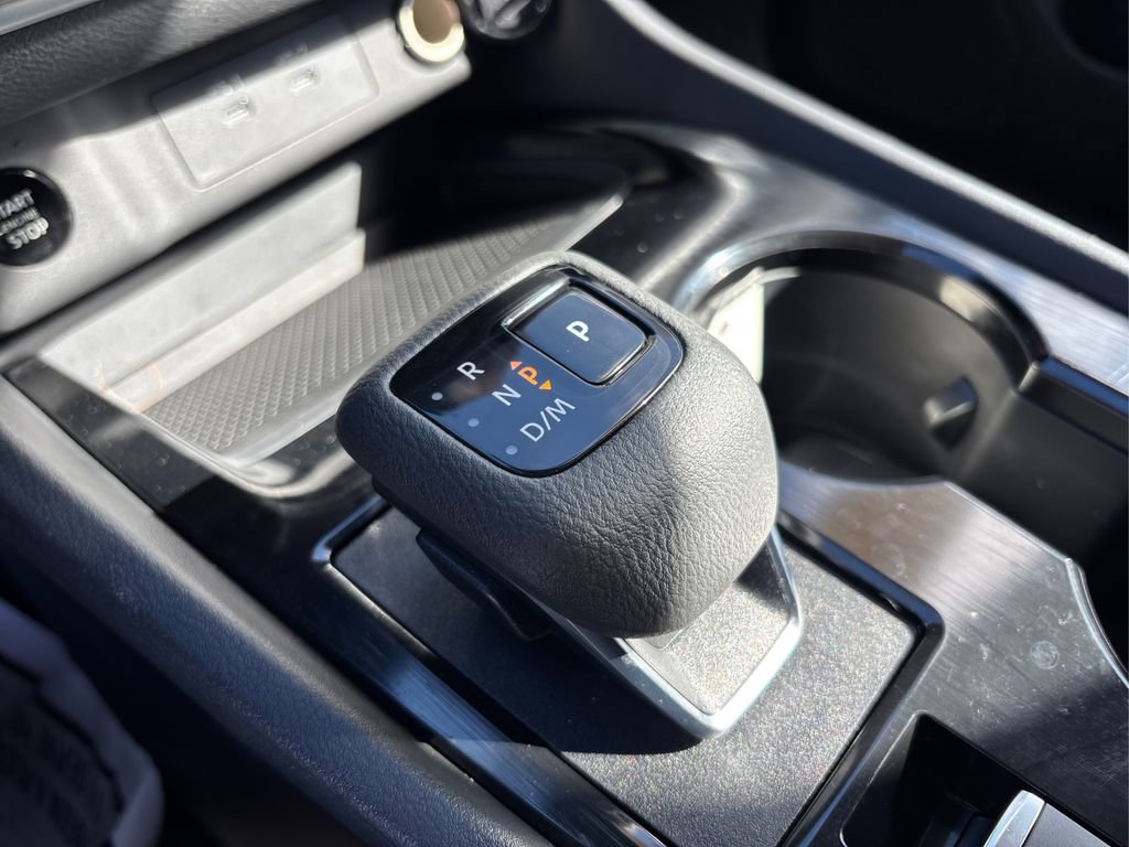 Certified 2025 Nissan Rogue S image 29