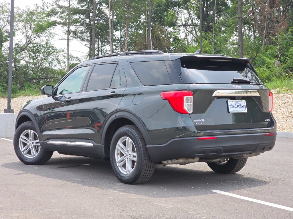 Used 2023 Ford Explorer XLT AWD/4WD image 24