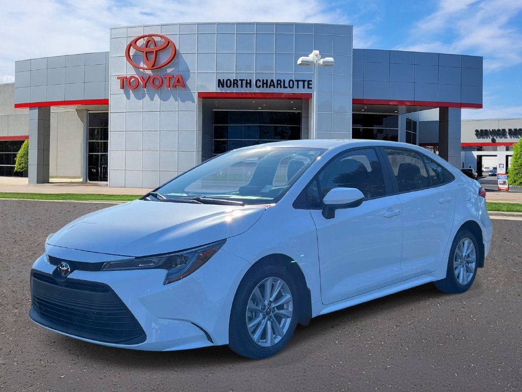Used 2026 Toyota Corolla LE w/ LE Premium Package FWD image 5
