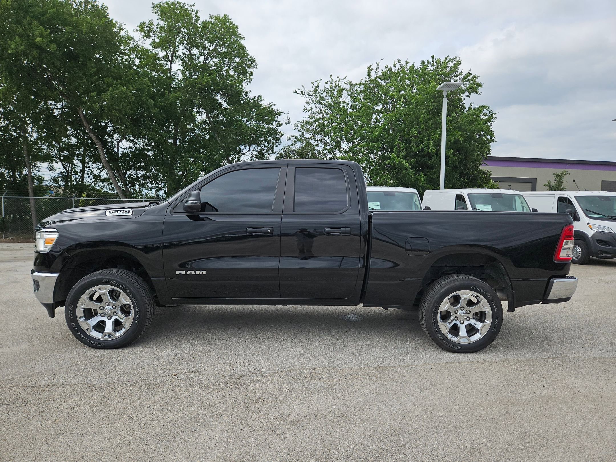 Used 2024 RAM 1500 Lone Star AWD/4WD image 6