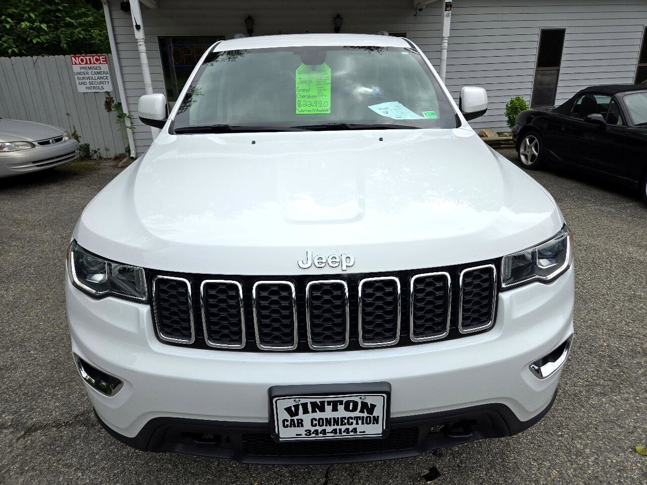 Used 2020 Jeep Grand Cherokee Laredo image 8
