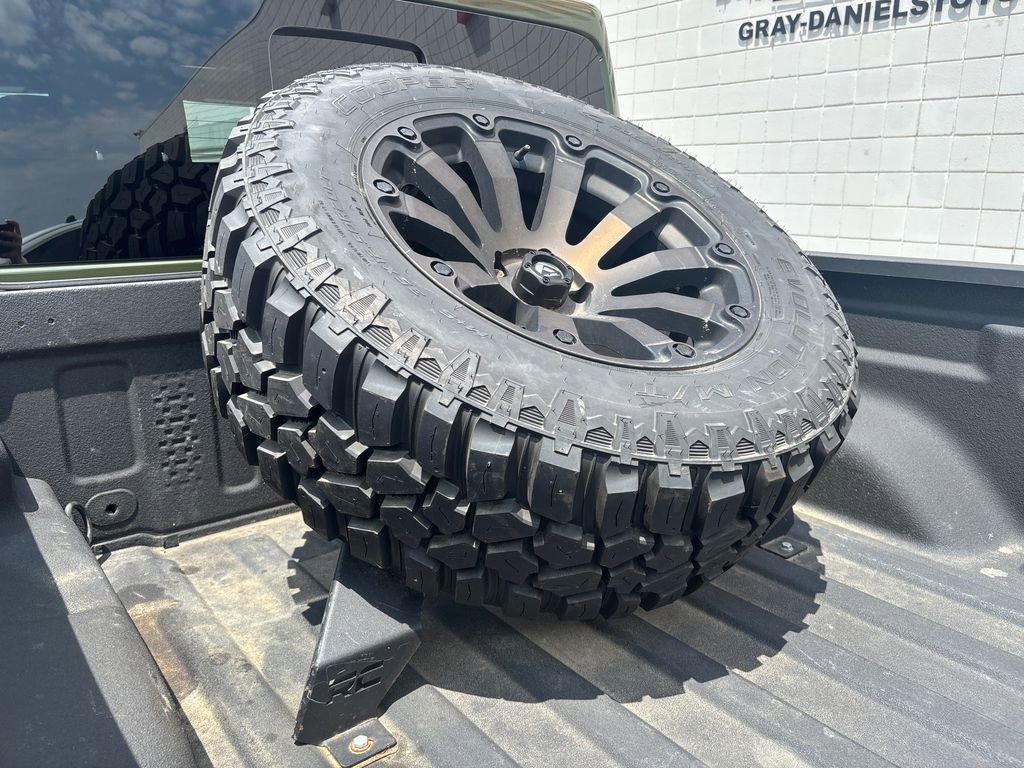 Used 2021 Jeep Gladiator Rubicon AWD/4WD image 40