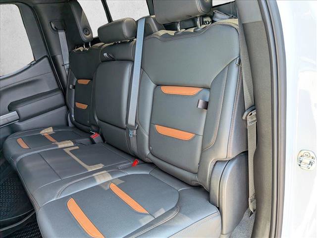 Used 2021 GMC Sierra 1500 AT4 w/ AT4 Preferred Package AWD/4WD image 19