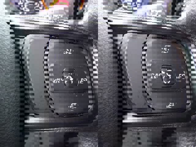 Used 2024 Jeep Gladiator Sport image 16