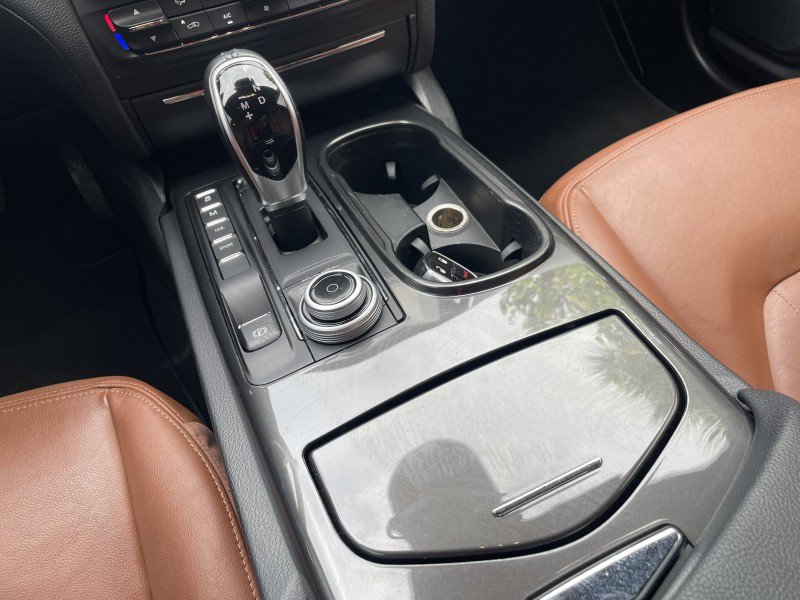 Used 2017 Maserati Ghibli RWD image 19