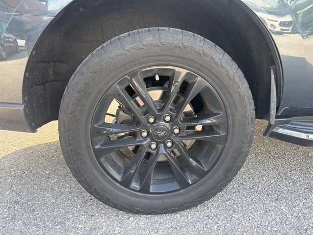 Certified 2023 Ford Expedition XLT RWD image 16