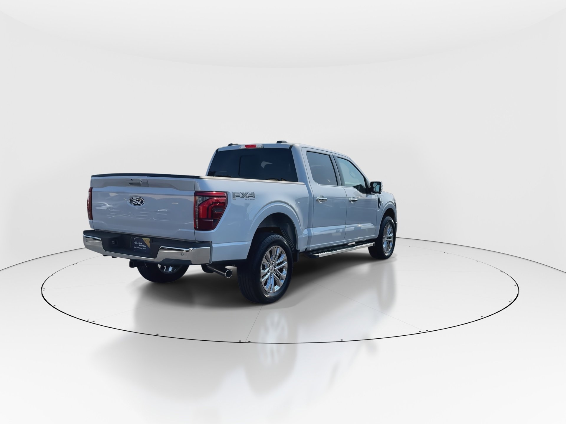 Certified 2025 Ford F150 Lariat w/ Equipment Group 501A Mid image 8