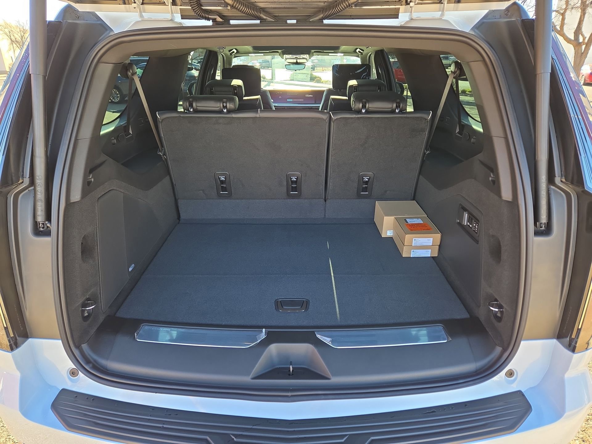 New 2026 Cadillac Escalade ESV Luxury w/ Touring Package image 12