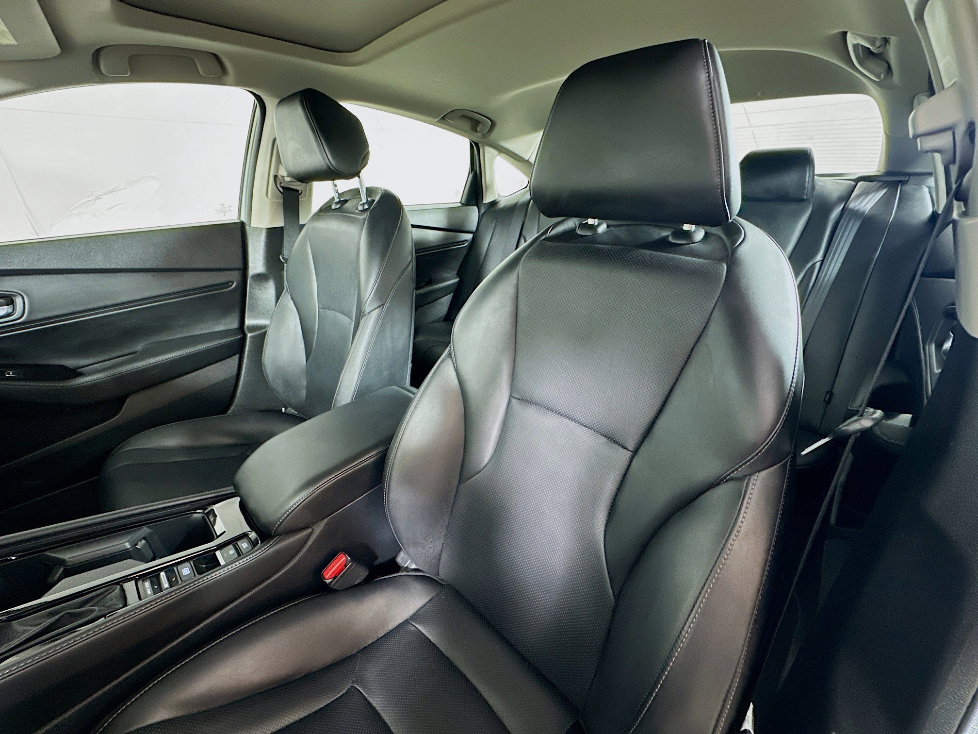 Used 2024 Honda Accord Touring image 21