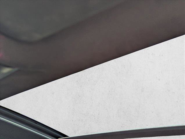 Used 2017 BMW X1 xDrive28i image 8