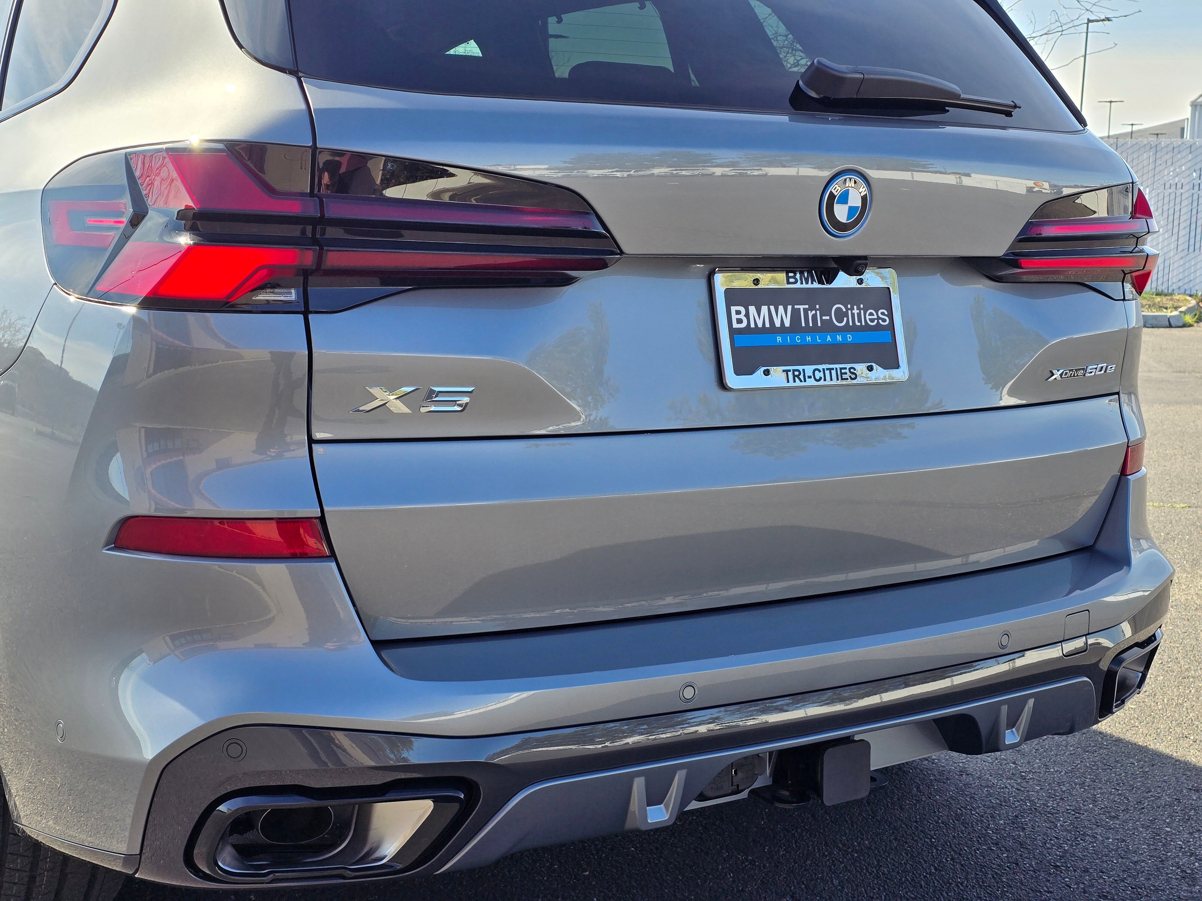 New 2026 BMW X5 xDrive50e w/ Executive Package image 37