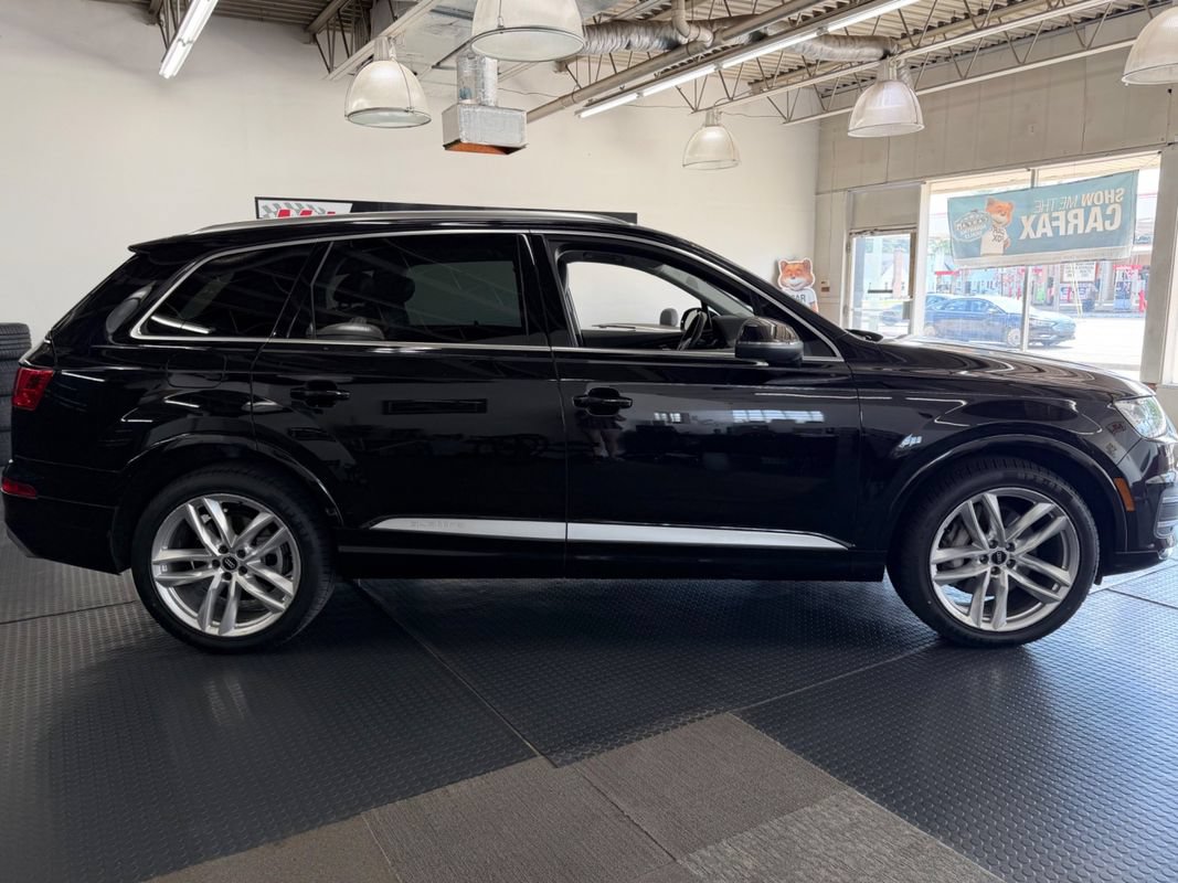 Used 2018 Audi Q7 3.0T Prestige AWD/4WD image 10
