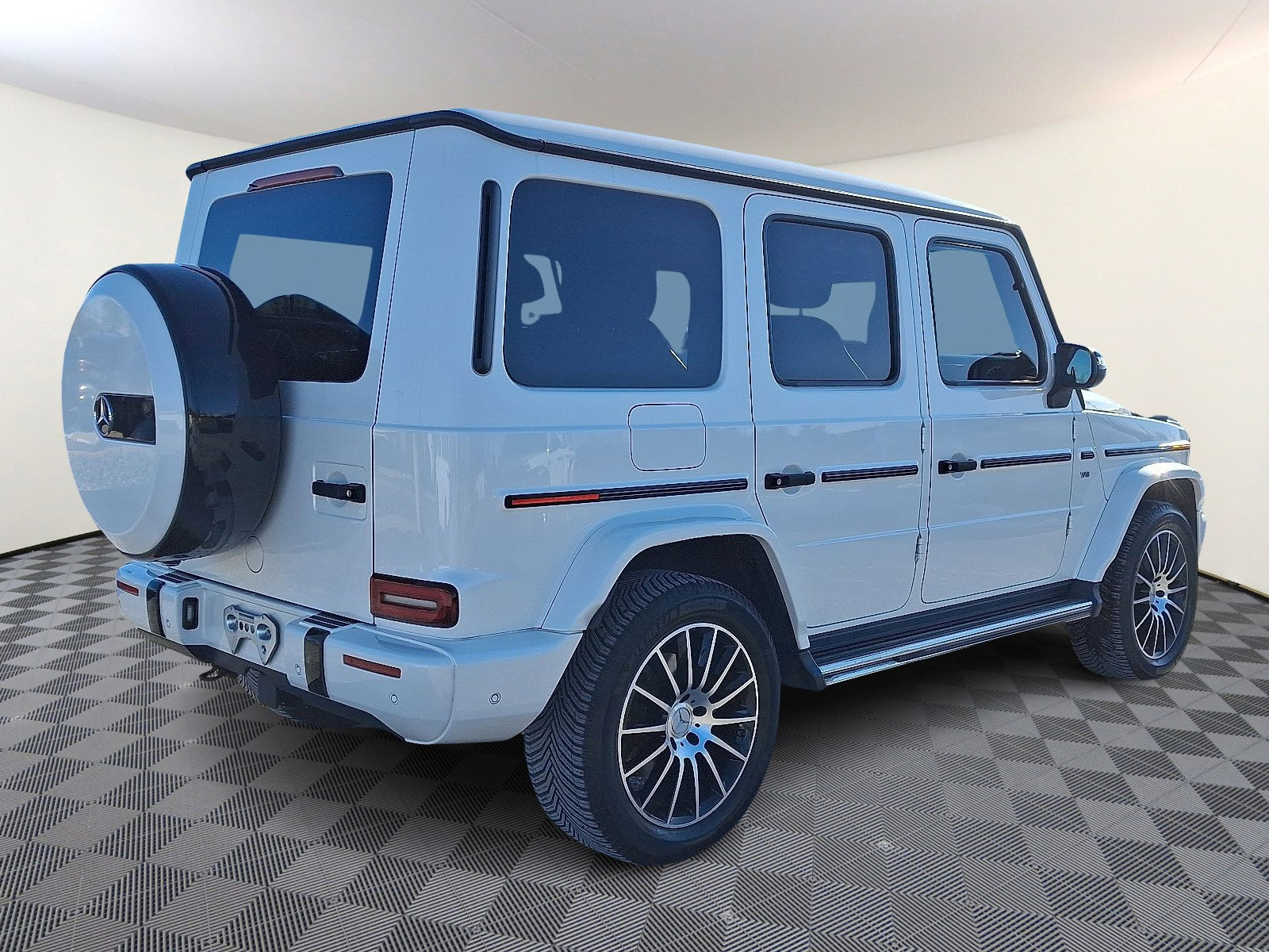 Used 2020 Mercedes-Benz G 550 image 4