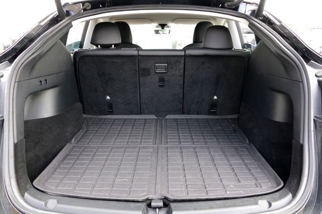 Used 2022 Tesla Model Y Performance image 24