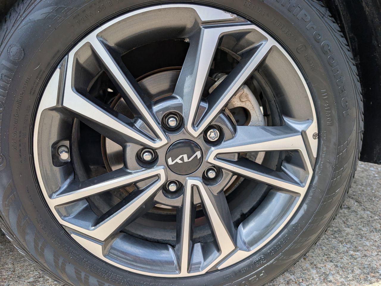 Used 2022 Kia Forte LXS FWD image 6