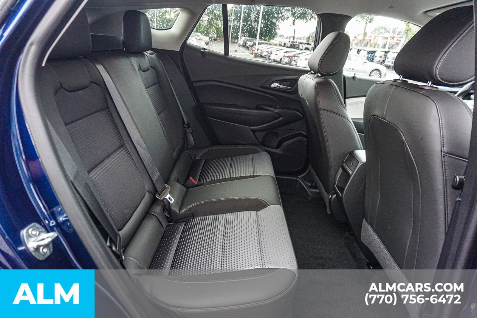 Used 2024 Chevrolet Trax LT w/ LT Convenience Package FWD image 24