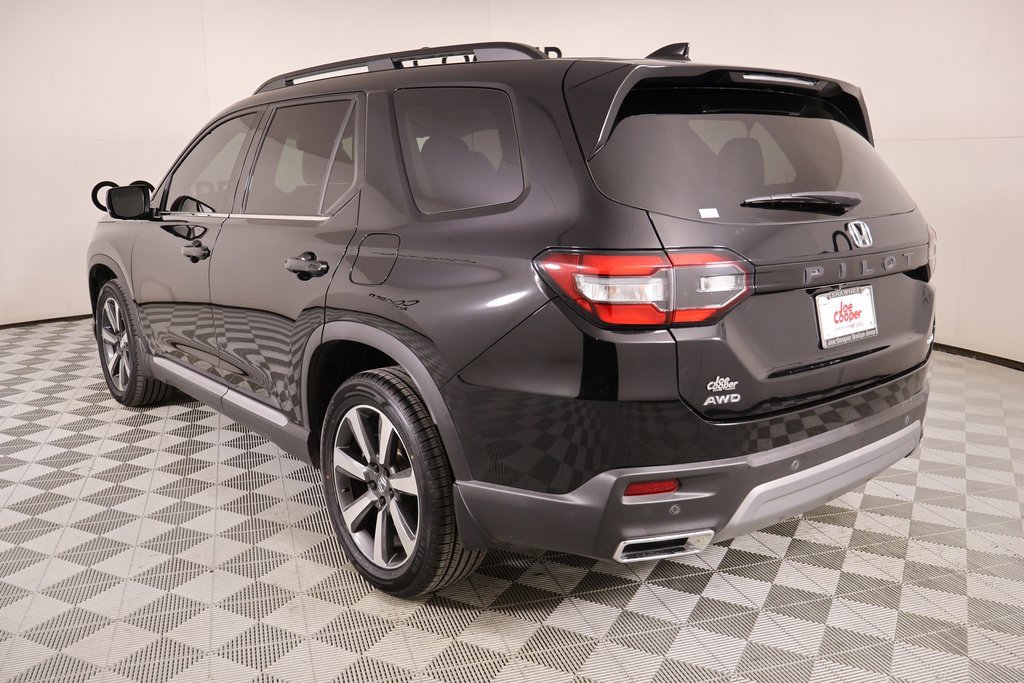 Used 2023 Honda Pilot Elite image 26