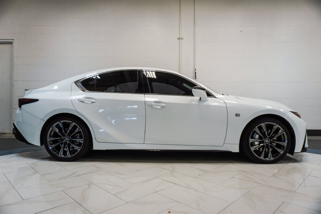 Used 2022 Lexus IS 350 F Sport RWD image 32