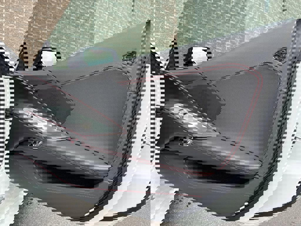 New 2026 Chevrolet Corvette Stingray Coupe w/ 1LT image 40