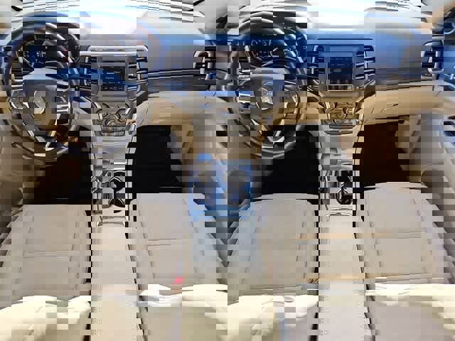 Used 2019 Jeep Grand Cherokee Laredo image 25