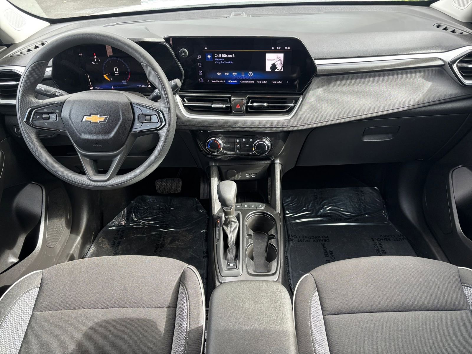 Used 2025 Chevrolet TrailBlazer LT image 29