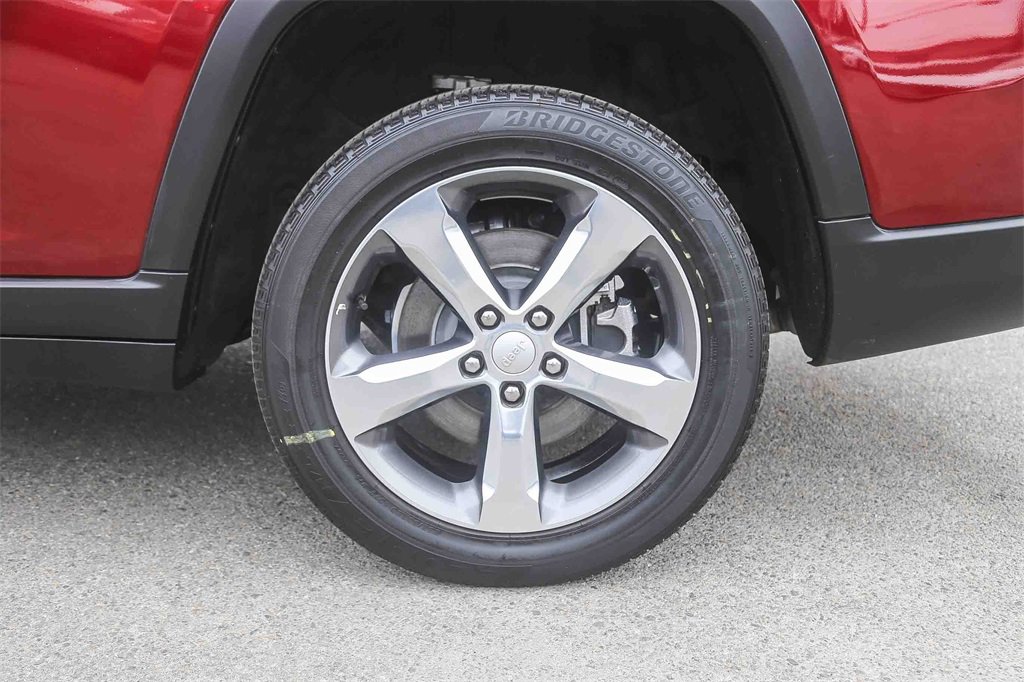 Used 2021 Jeep Grand Cherokee L Limited image 10