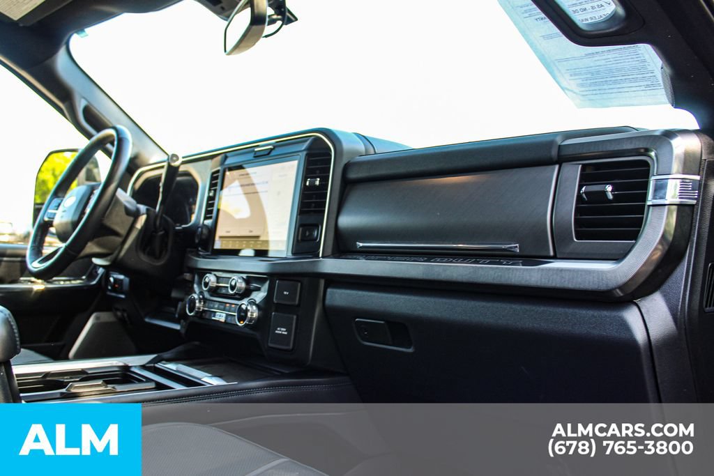 Used 2025 Ford F250 Platinum AWD/4WD image 22