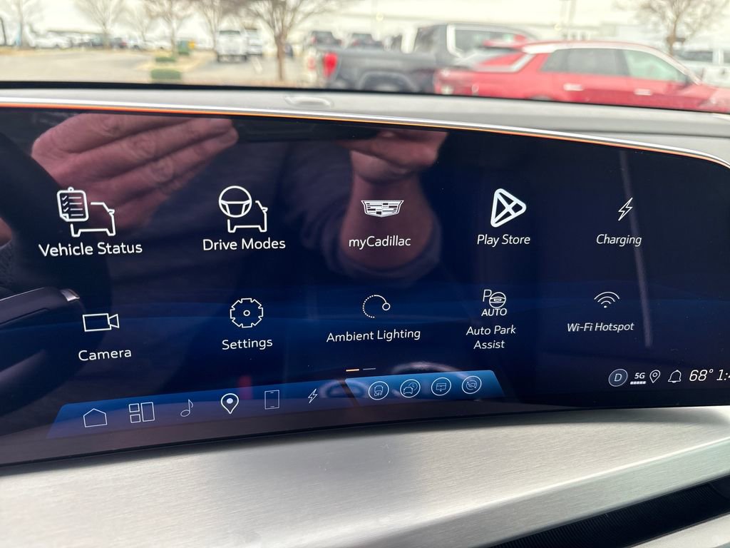 New 2026 Cadillac Vistiq Luxury image 31