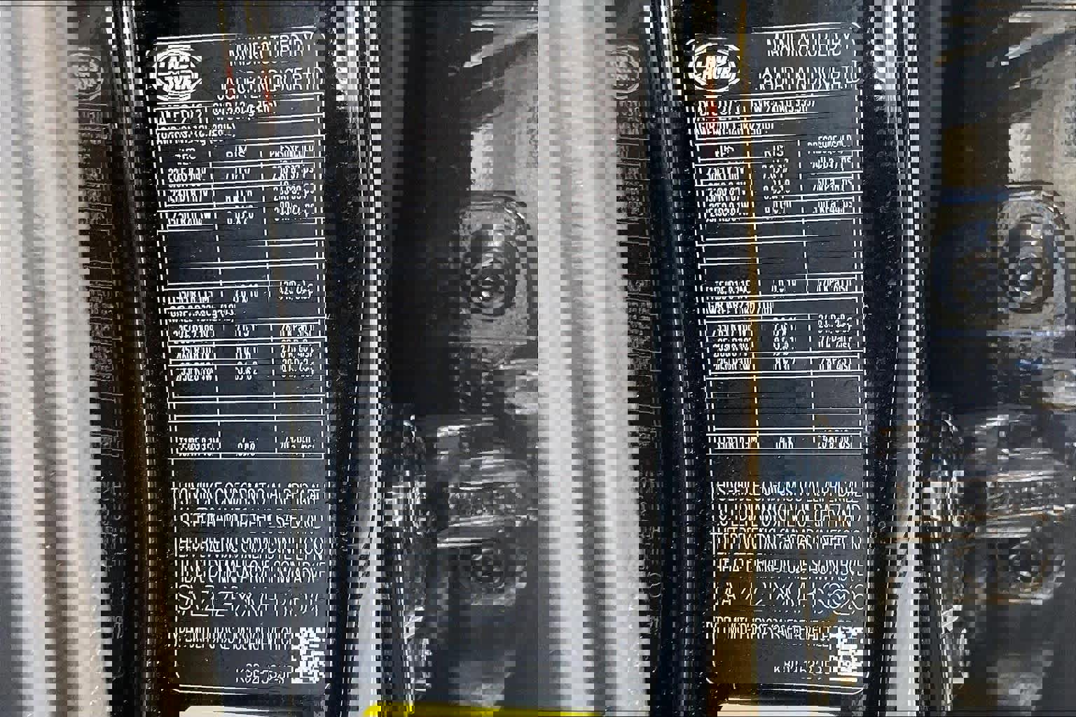 Used 2021 Land Rover Range Rover Evoque R-Dynamic SE image 34