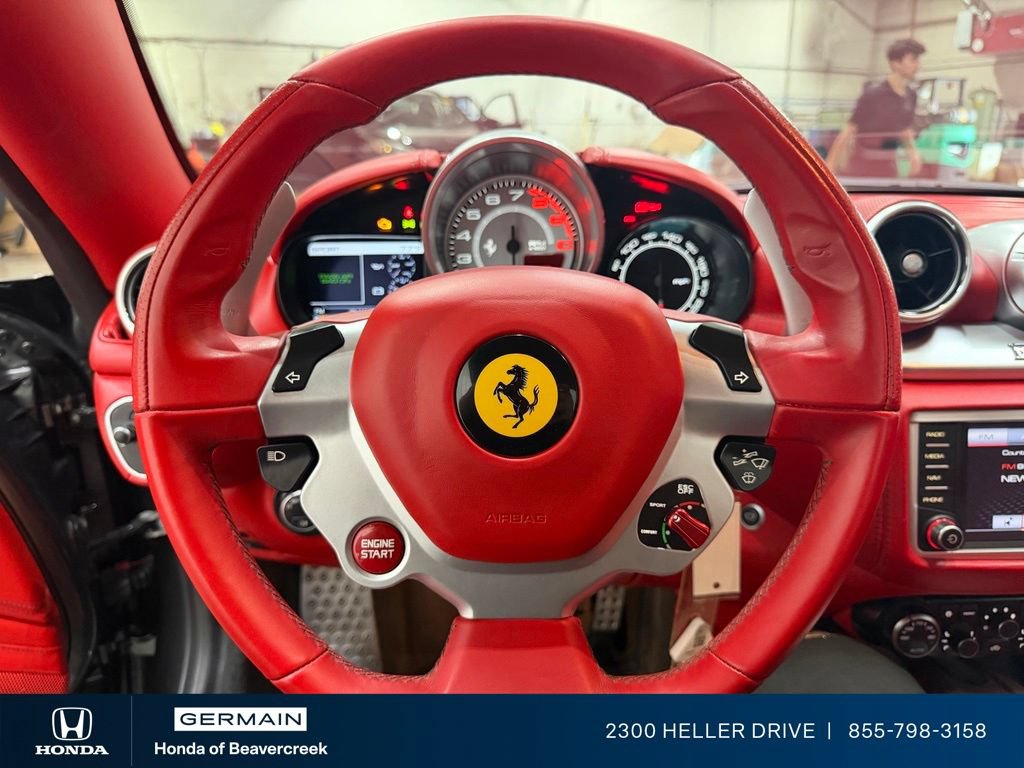 Used 2015 Ferrari California T RWD image 24
