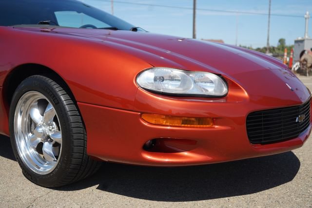 Used 2002 Chevrolet Camaro Z28 w/ Preferred Equipment Group 2 RWD image 20