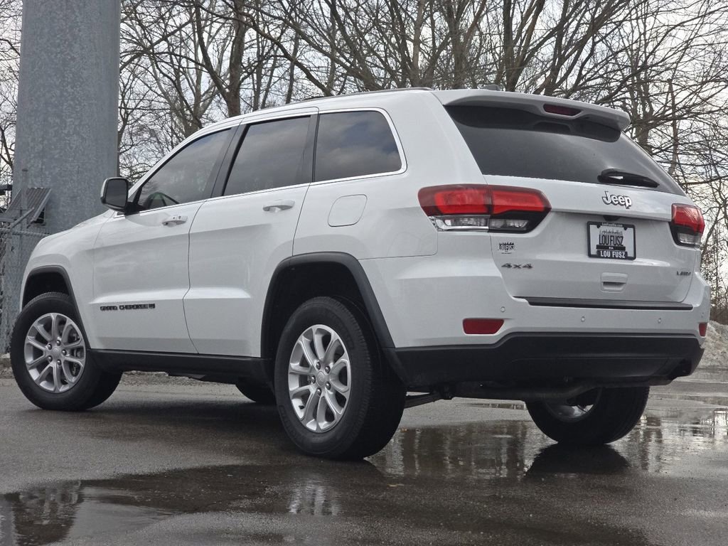 Used 2022 Jeep Grand Cherokee Laredo X image 13