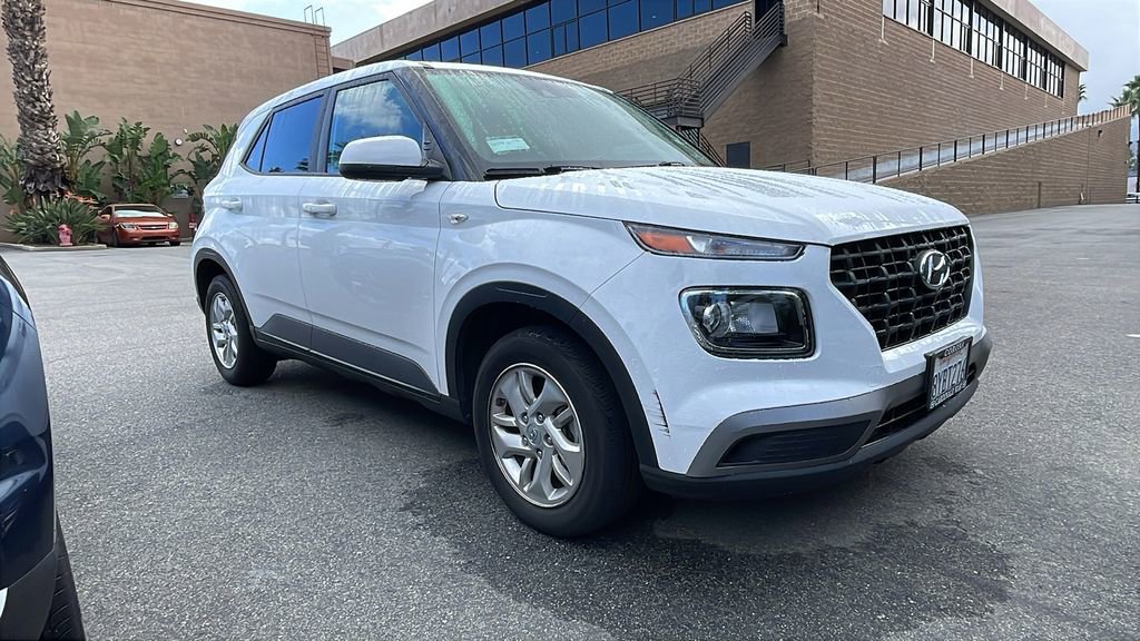 Certified 2021 Hyundai Venue SE