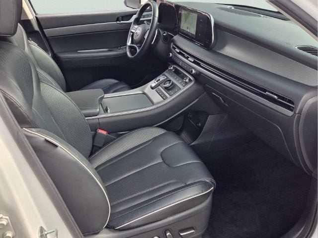 Used 2023 Hyundai Palisade SEL w/ Premium Package FWD image 17