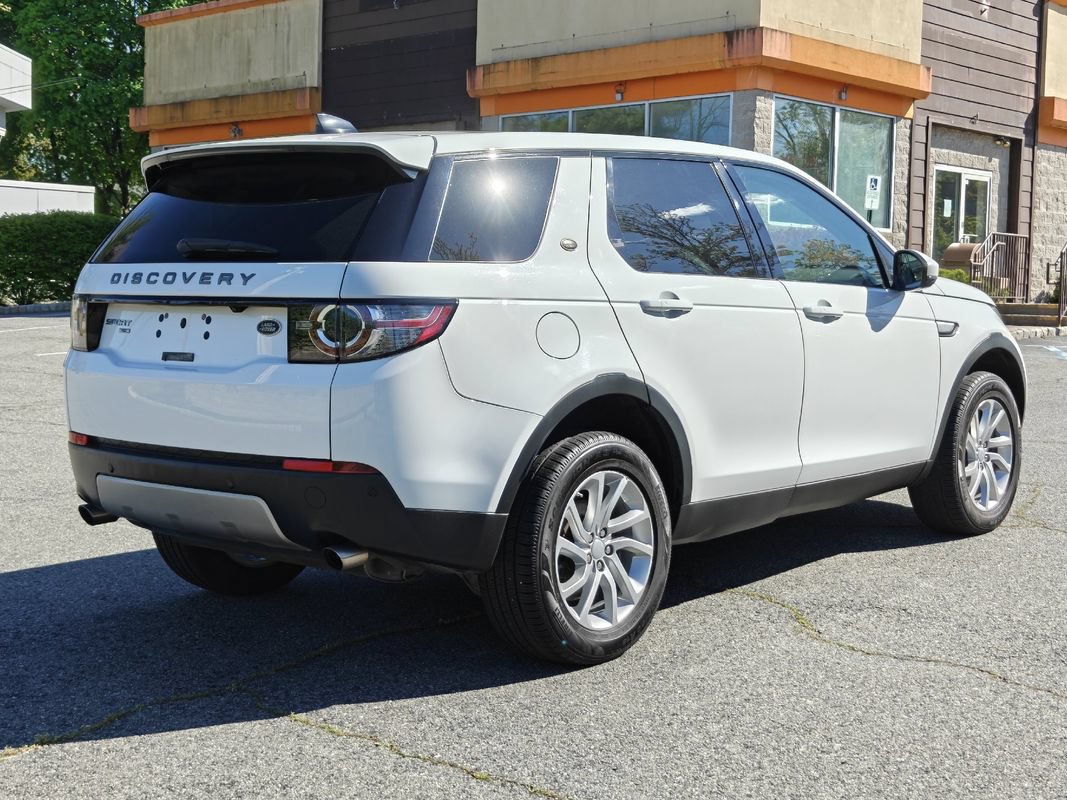 Used 2019 Land Rover Discovery Sport HSE AWD/4WD image 4