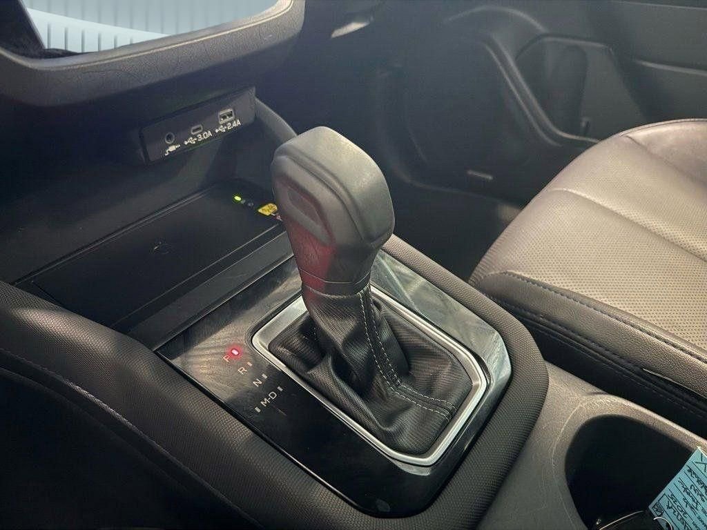 Used 2025 Subaru Forester Limited image 12