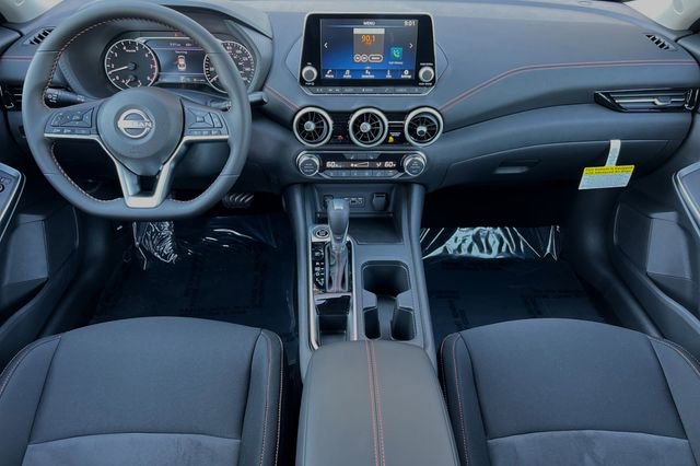 New 2025 Nissan Sentra SR image 10