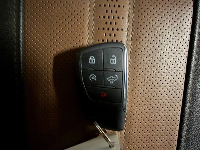 Used 2023 Chevrolet Silverado 1500 High Country w/ Technology Package image 47