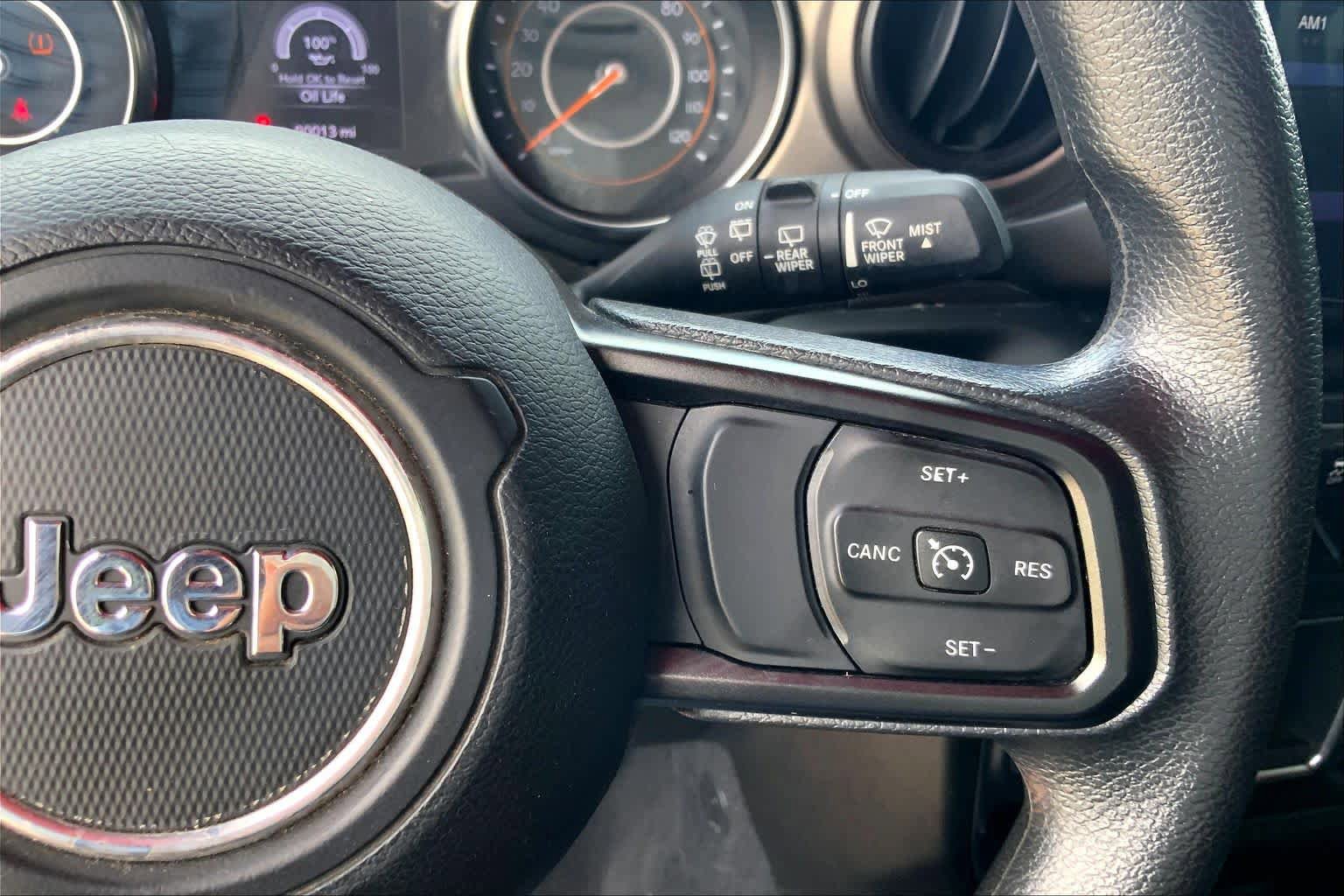 Used 2018 Jeep Wrangler Unlimited Sport AWD/4WD image 23
