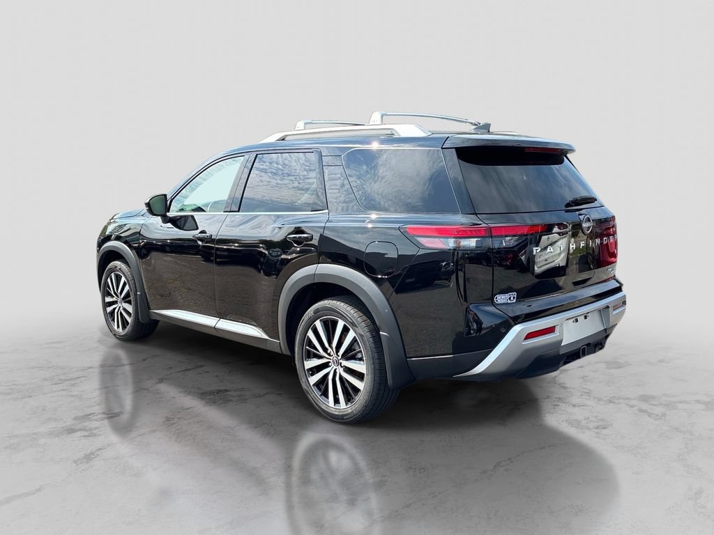 Certified 2025 Nissan Pathfinder Platinum w/ Cargo Package AWD/4WD image 5