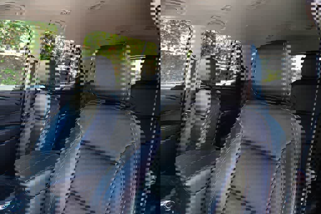 Used 2020 Chevrolet Traverse RS w/ LPO, Cargo Package image 17