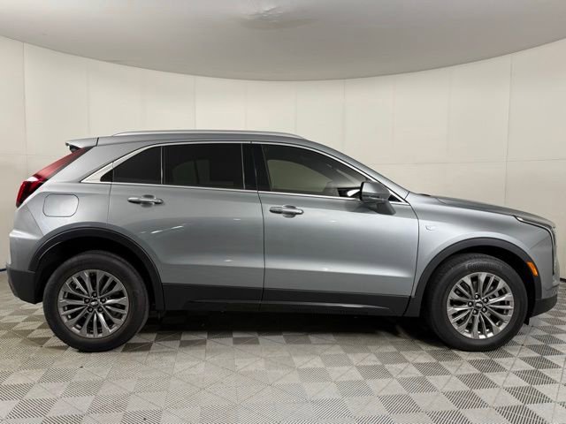 Certified 2024 Cadillac XT4 Premium Luxury w/ Technology Package image 8
