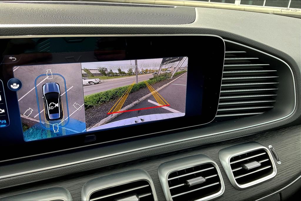 Certified 2025 Mercedes-Benz GLE 450e GLE 450e w/ Driver Assistance Package image 21