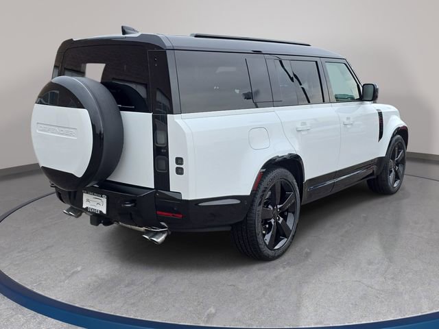New 2026 Land Rover Defender 130 V8 image 5