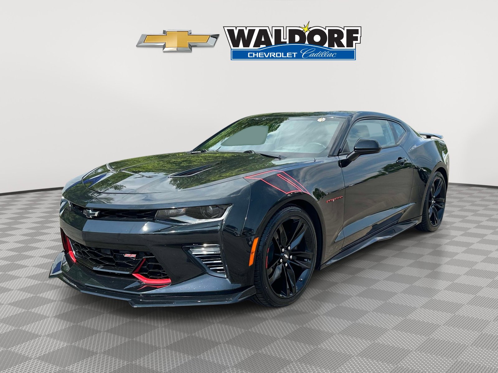 Used 2018 Chevrolet Camaro SS w/ Redline Edition RWD image 3