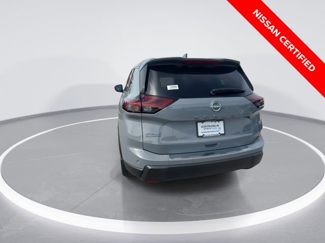Certified 2026 Nissan Rogue SV AWD/4WD image 7