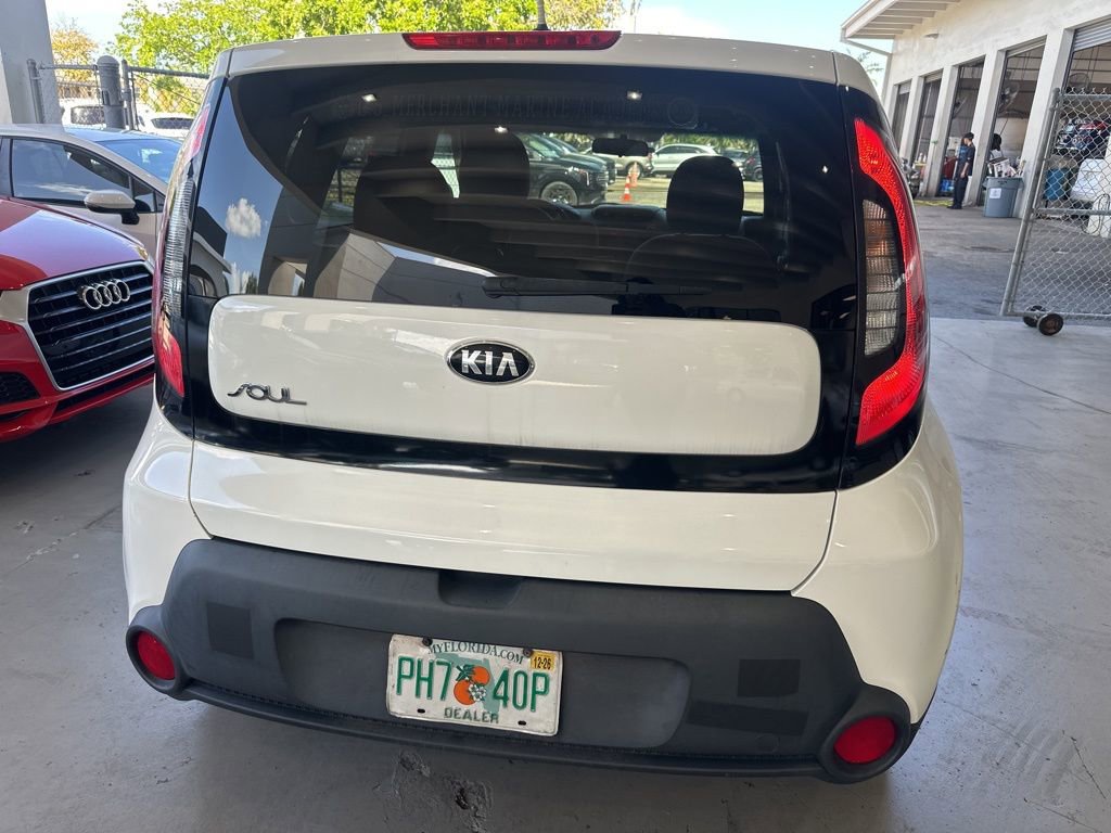 Used 2016 Kia Soul image 11