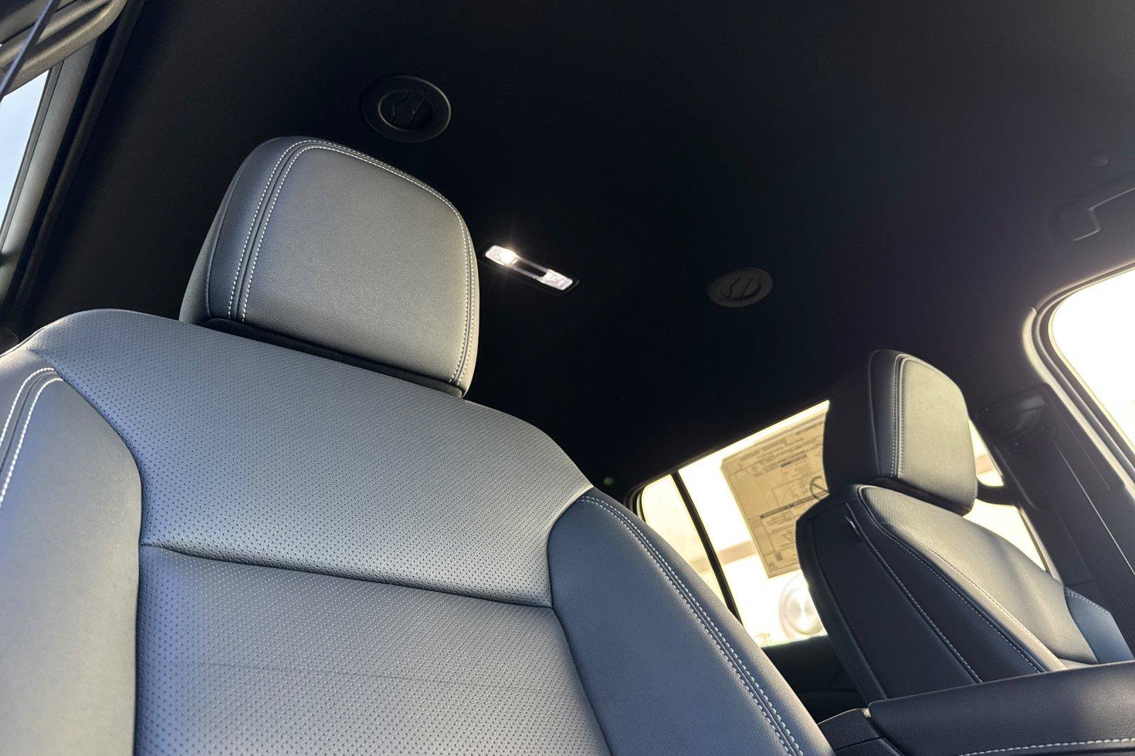 New 2026 Chevrolet Traverse LT w/ Midnight/Sport Edition FWD image 22